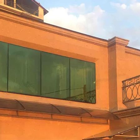 Bright Guesthouse In The Center Of Yerevan! Zewnętrze zdjęcie